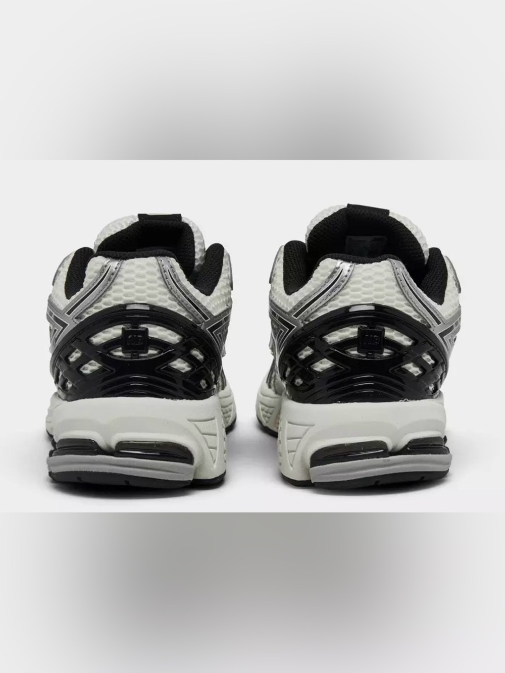 Big Kids' New Balance 1906R Casual Shoes - Picture 4 of 5
